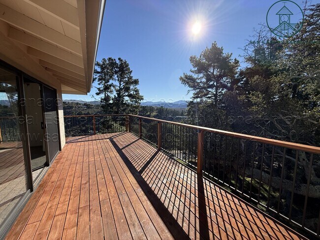 Photo - Impeccable Laureles Grade Estate Property with Valley Views