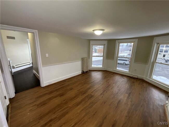 Photo - 127 Winslow St