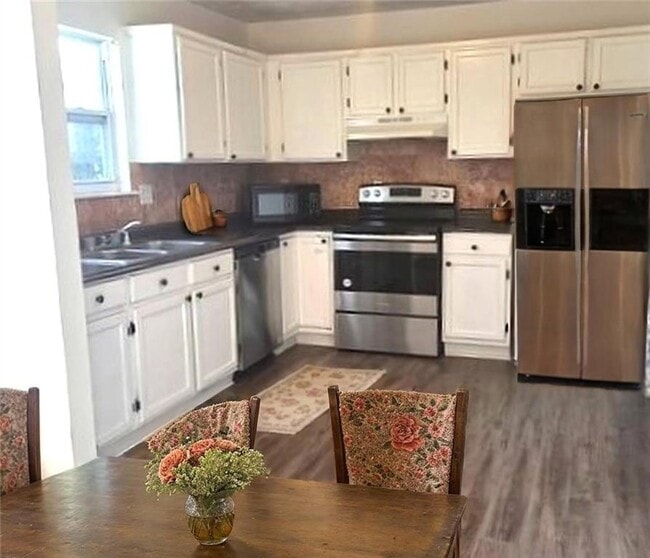 Photo - 115 Woodberry Ct