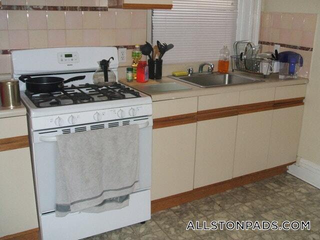 Photo - 71 Harvard Ave Unidad 3