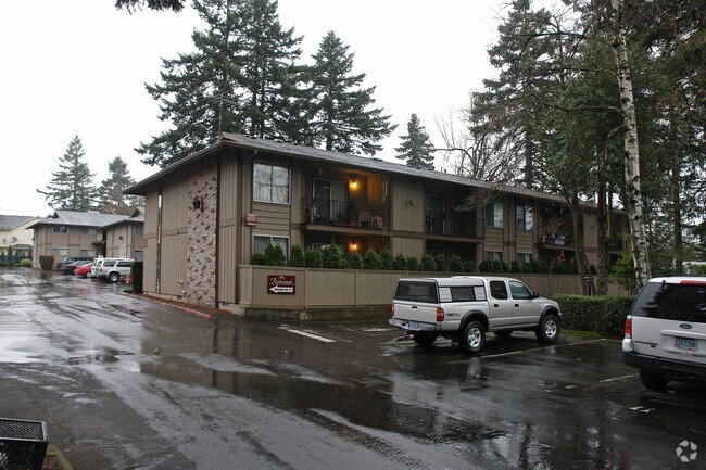 Parkwood Apartments - Parkwood Apartments
