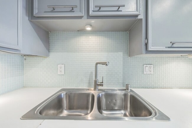 Photo - 701 N Los Felices Rd Unit L216