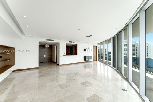 Photo - 5959 Collins Ave Unit 1001