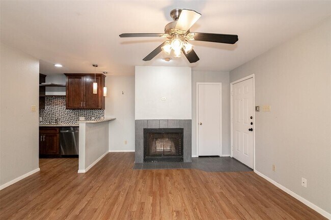 Photo - 3115 Helms St Unit 115