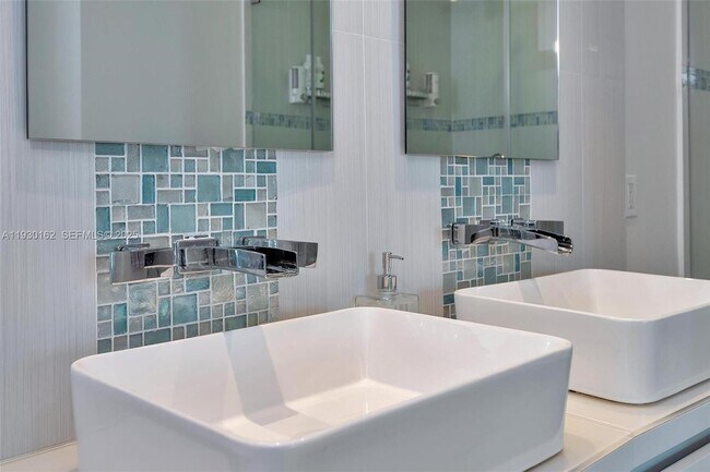 Photo - 6515 Collins Ave Unit 1110