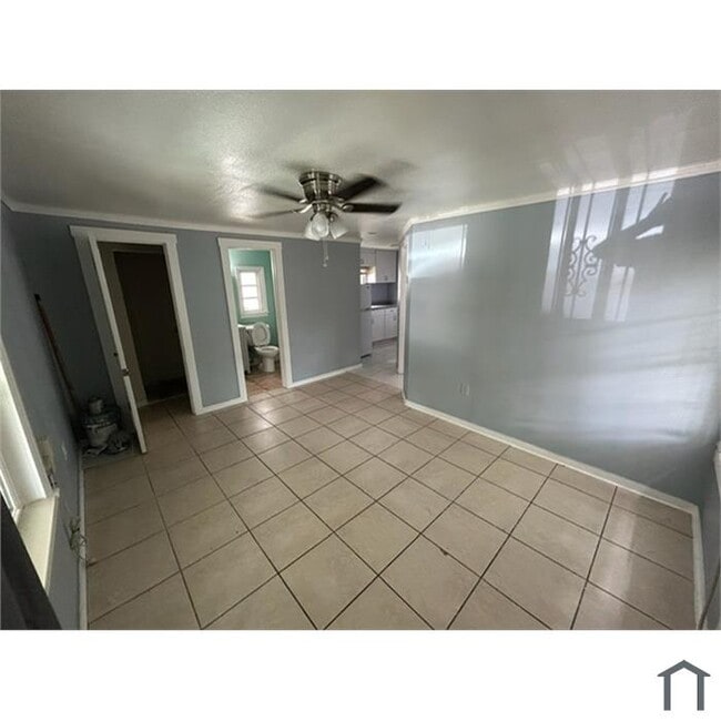 Photo - 1515 15th St W