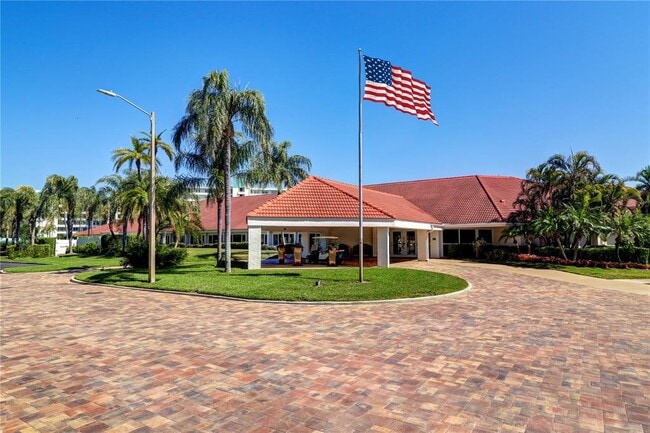 7979 Sailboat Key Blvd S Unidad 306