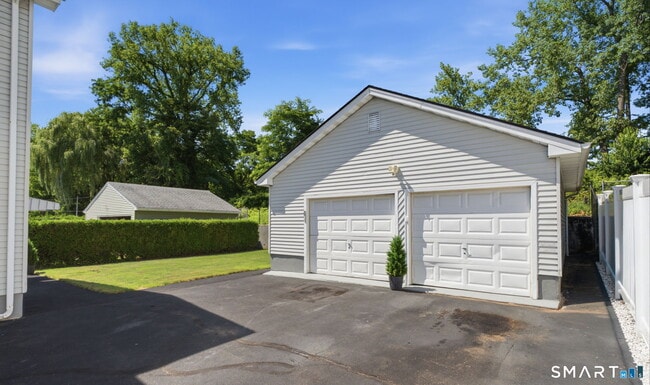 112 Joy Ln Unit 1