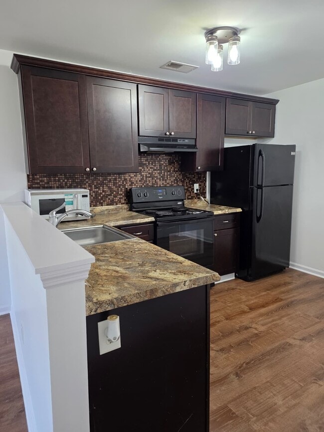 Photo - 1262 Macedonia Dr