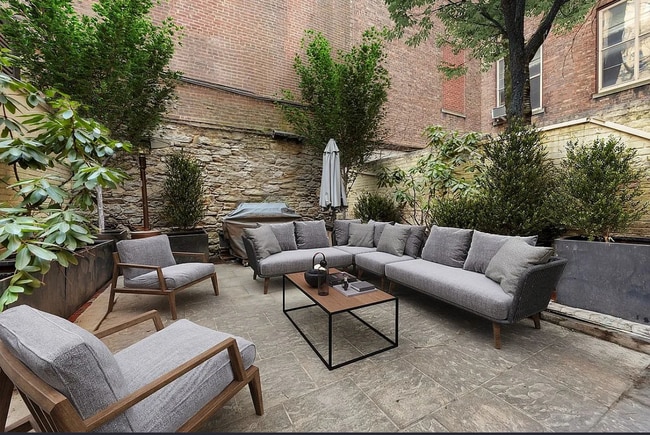 Photo - 32 E 74th St Unidad 3