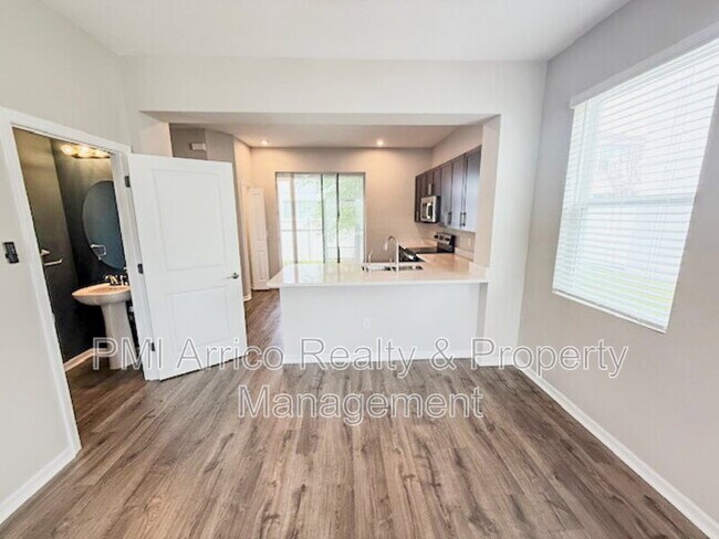 Photo - 6334 Fairmont Ln