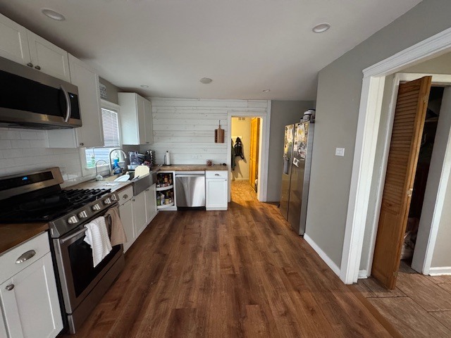 Photo - 4918 W 92nd St