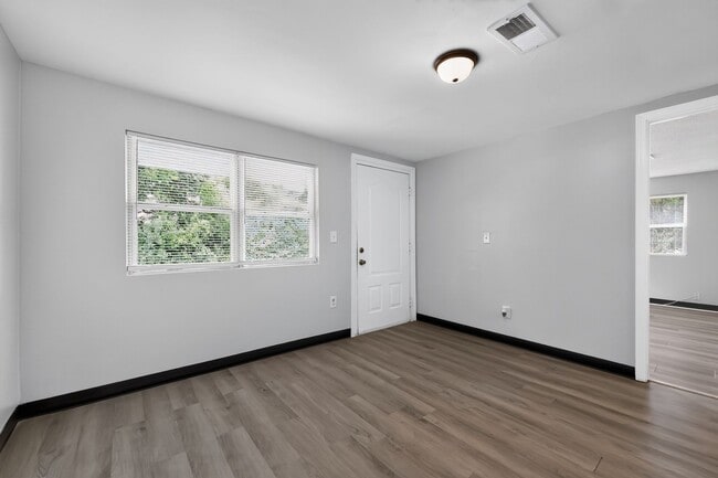 Photo - 1626 Telfair St Ln