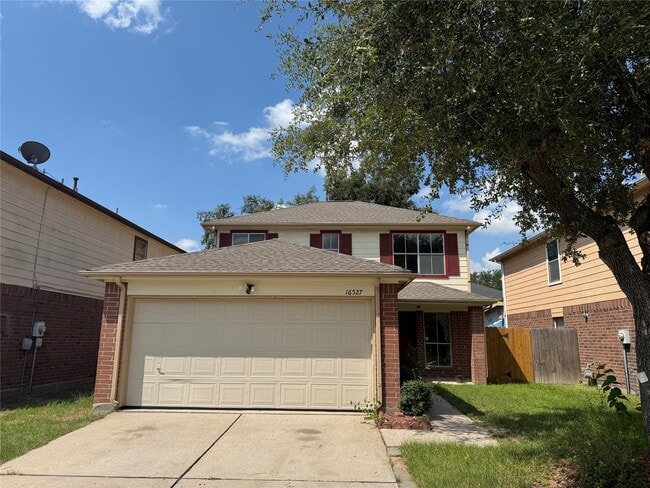 Building Photo - 16527 Rock E Dr Rental