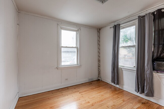 Photo - 6855 W Addison St Unit 1