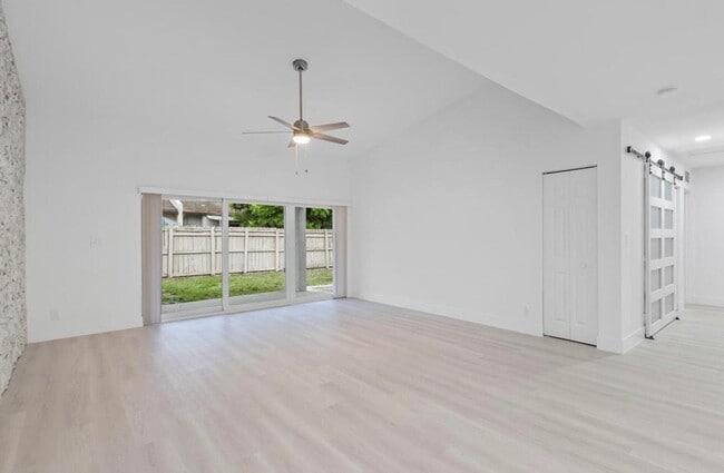 Photo - 6993 NW 29th Way