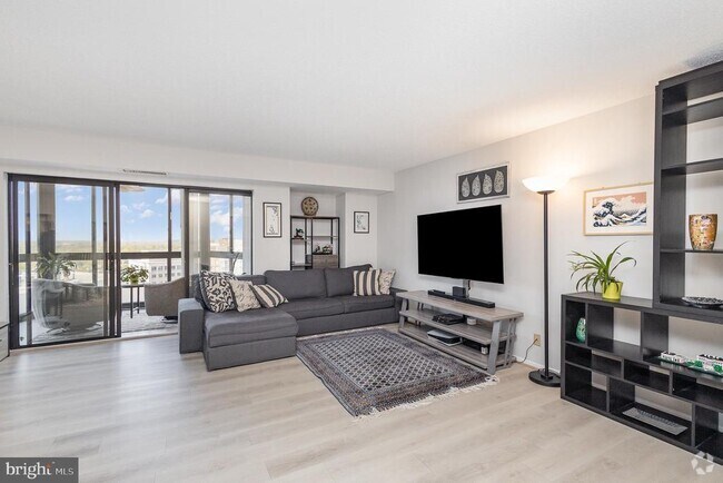 Building Photo - 900 N Stafford St Unit 2223 Rental