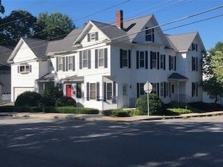 Photo - 1302 Main St
