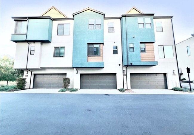 Building Photo - 110 Keeper Unit Irvine