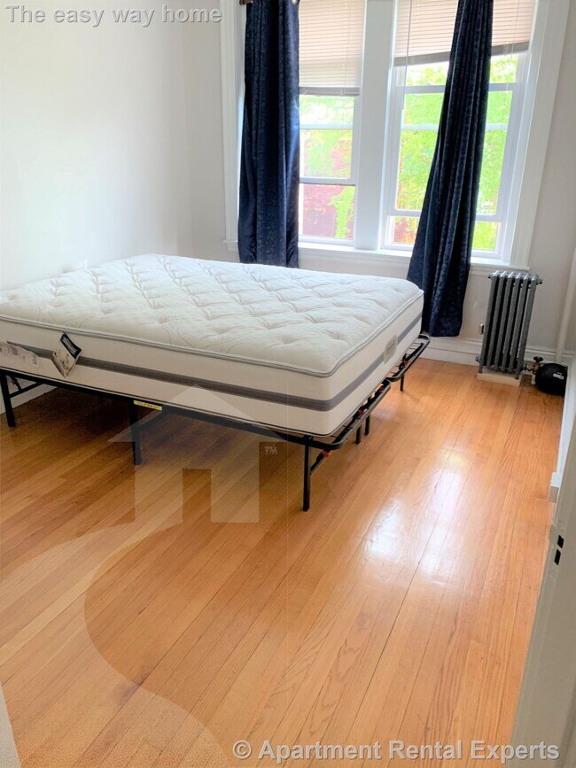 Photo - 170 Maple St Unit #209