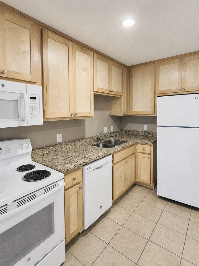2016 Paisley Dr