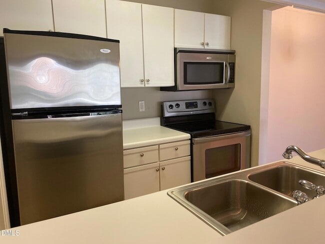 Photo - 1001 Kingswood Dr Unit I