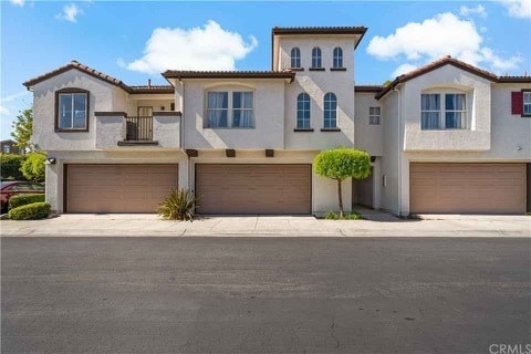 Building Photo - 5005 Codorniz Way