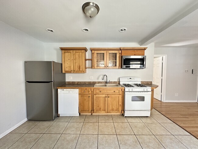 Photo - 2458 N Clybourn Ave Unit R3