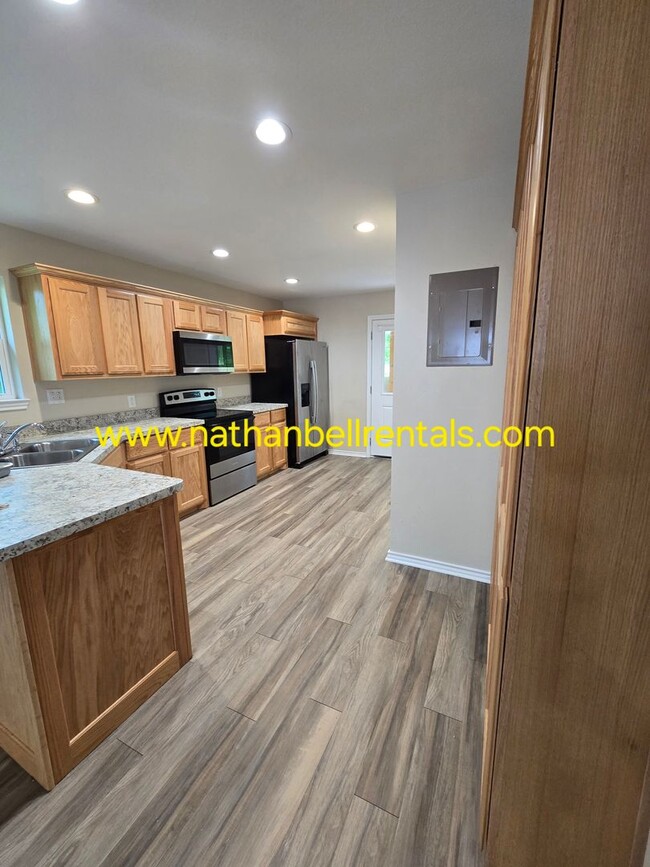 Photo - 1244 14th St SE Apartment Unit Suite 01