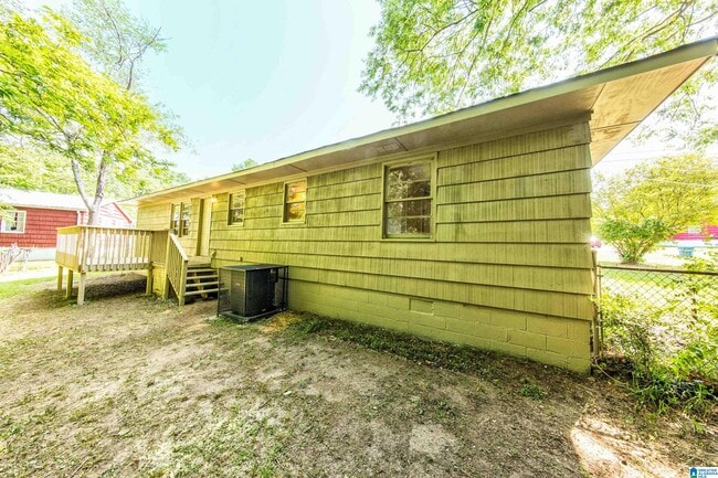 Photo - 832 Alden Ave