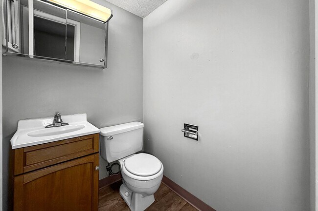 West Glen Apartments