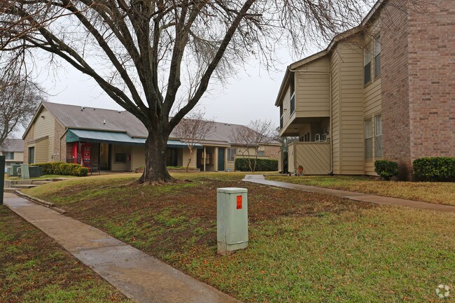 Photo - Main Street Square