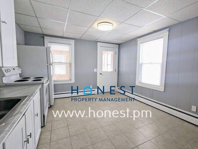 Photo - 73 Kennedy Memorial Dr Unit 4