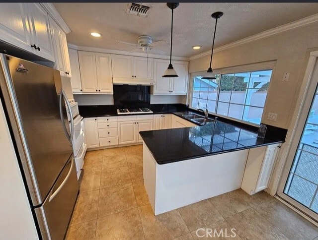 Building Photo - 15040 Beechwood Ln