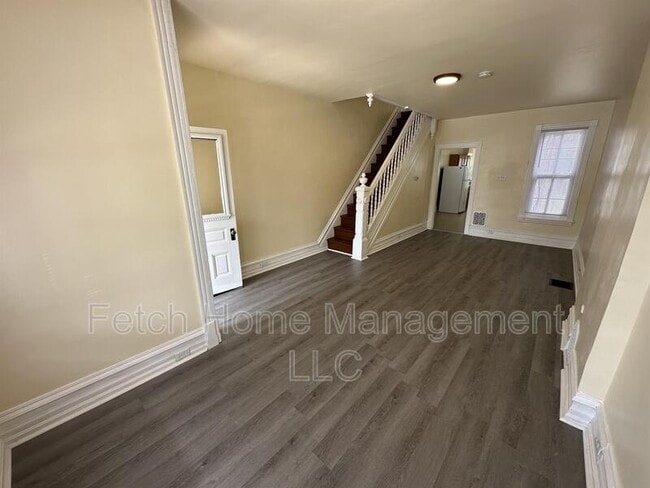 Photo - 739 Lincoln St