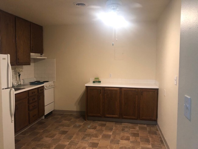 Photo - Manor Heights Apartments