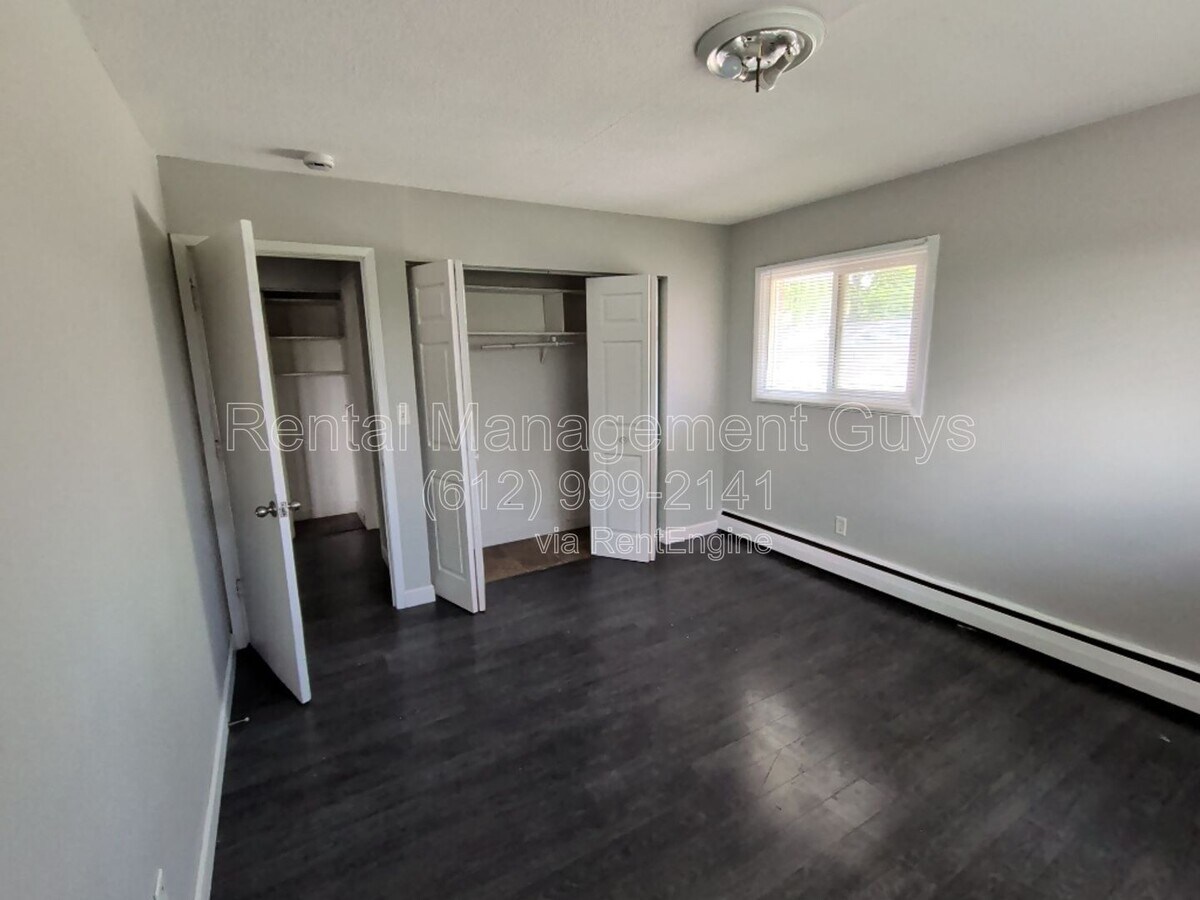 Photo - 1757 Thomas Ave W Unit 2