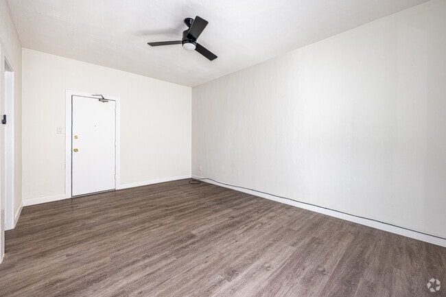 Studio - 390SF - Bedroom - New Hampshire Apartments