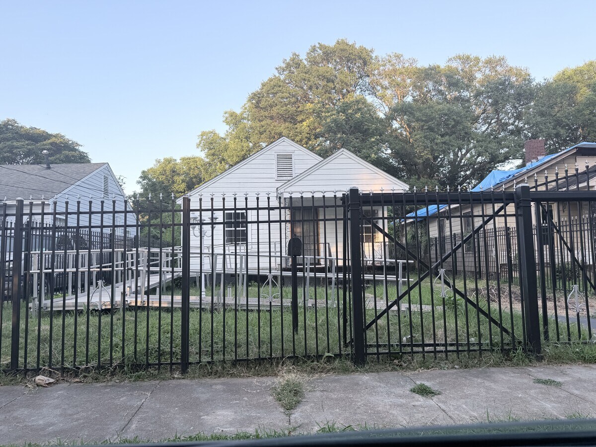 Photo - 1504 N Trezevant St