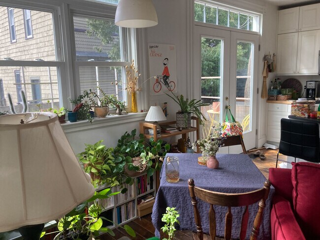 Photo - 184 School St Unit 1