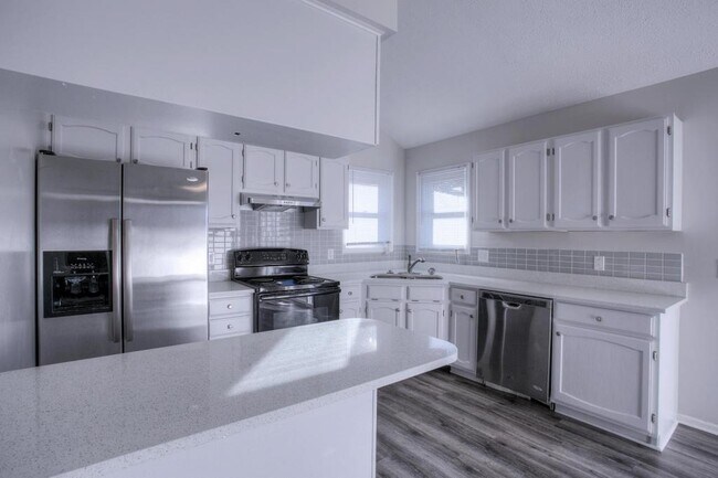 3403 Henery Rd