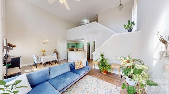 Photo - 447 Fawnbrook Ln