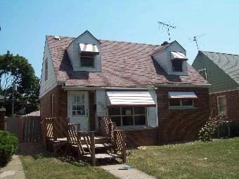 Building Photo - 1481 Lincoln Ave Rental
