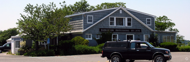 Photo - Harbor's Edge Apartments