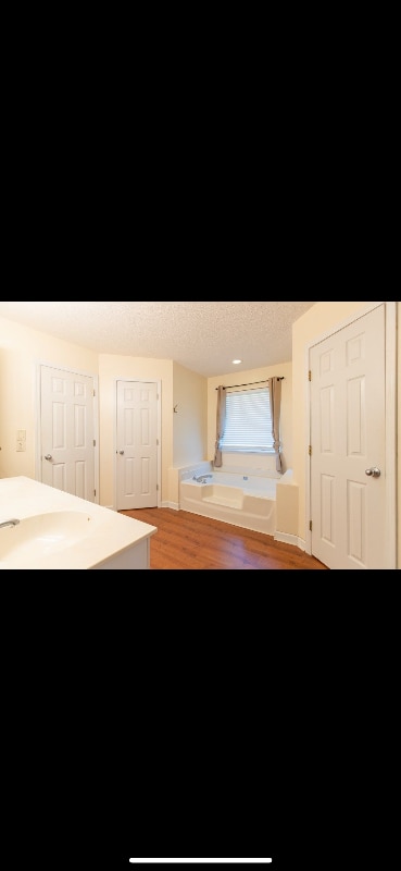 Photo - 6065 Val Del Rd