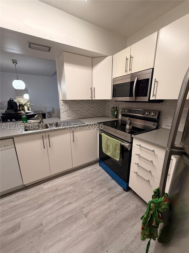 Photo - 9731 Fontainebleau Blvd Unit F314