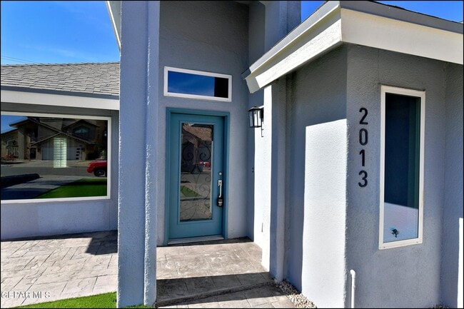 Photo - 2013 Sun Country Dr