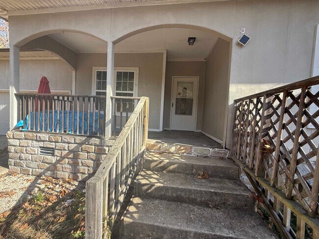 Photo - 11 Immokalee Dr