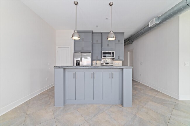 Building Photo - 1011 Studemont St Unit 109 Rental
