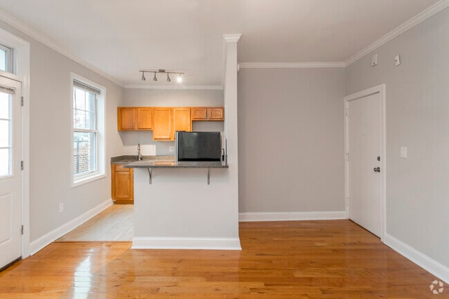 Photo - Lanier Apartments